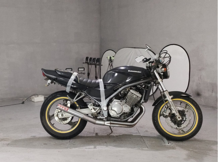 Мотоцикл Kawasaki BALIUS ZR250 з пробігом 38073 km