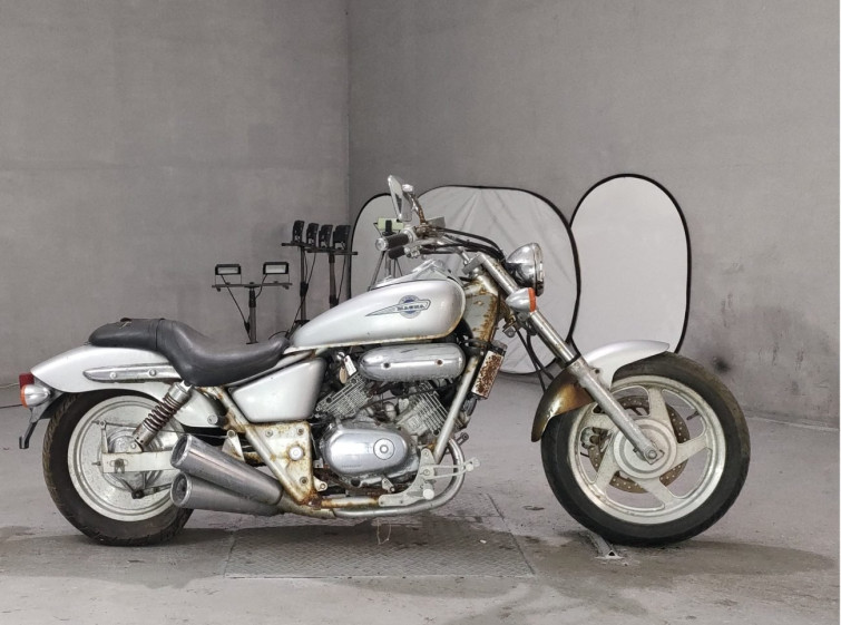 Мотоцикл Honda MAGNA250 с пробегом 8723 km