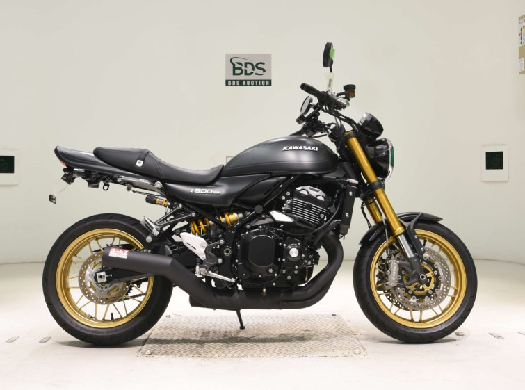 Мотоцикл Kawasaki Z900RS с пробегом 5982 km