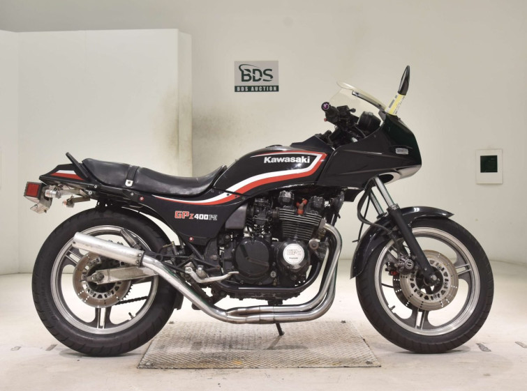 Мотоцикл Kawasaki GPZ400 з пробігом 27248 km