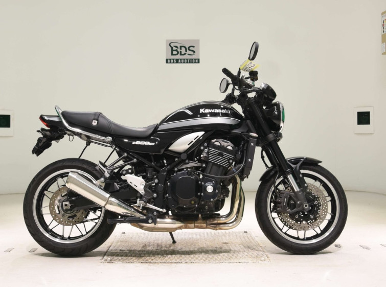 Мотоцикл Kawasaki Z900RS с пробегом 29268 km