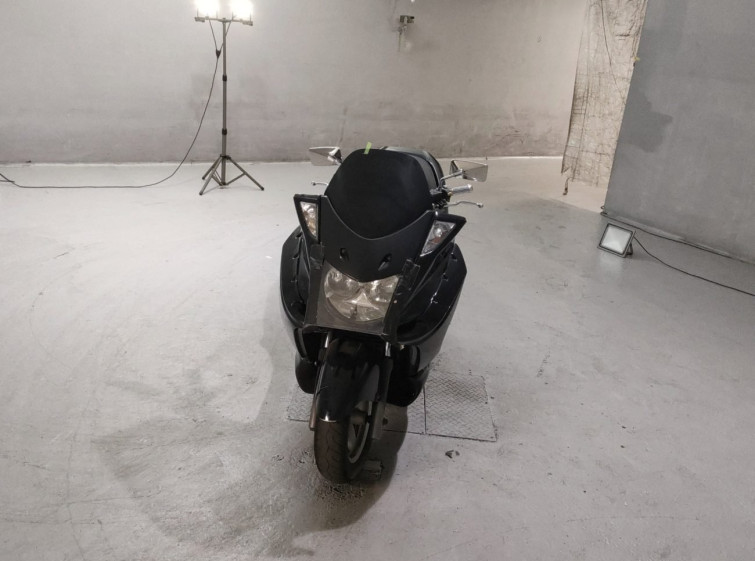 Мотоцикл Yamaha MAJESTY 250 с пробегом 21152 km