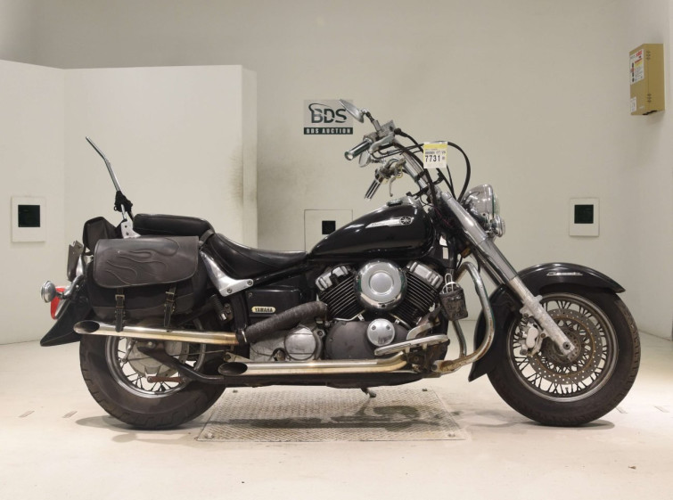 Мотоцикл Yamaha DRAGSTAR XVS400 CLASSIC