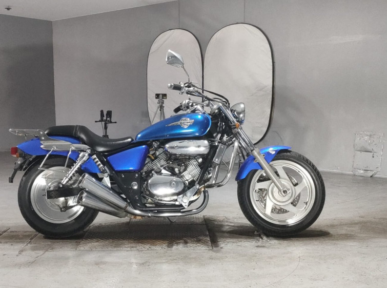 Мотоцикл Honda MAGNA250 з пробігом 19869 km