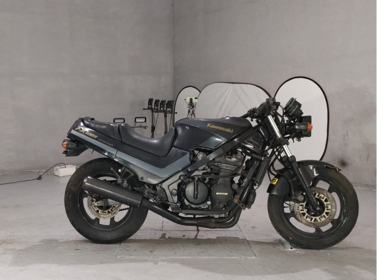 Мотоцикл Kawasaki FX400R с пробегом 16575 km