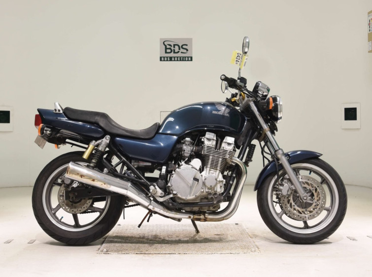 Мотоцикл Honda CB750SF з пробігом 43945 km