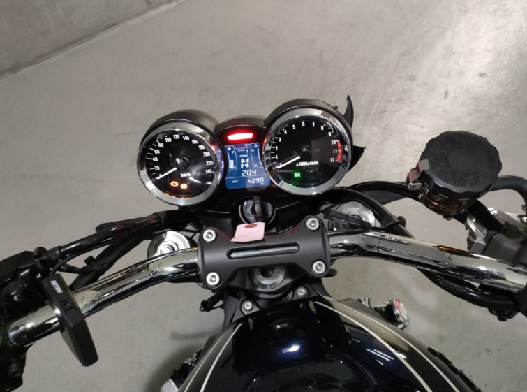 Мотоцикл Kawasaki Z900RS с пробегом 4290 km
