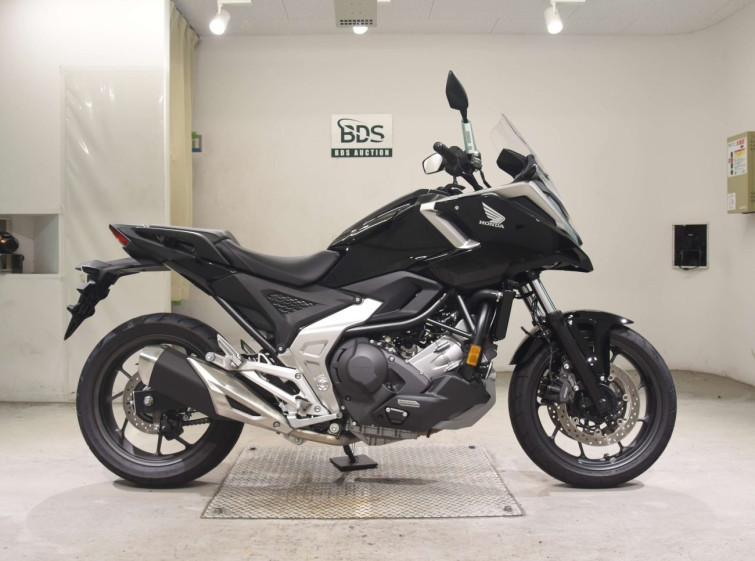 Мотоцикл Honda NC750XD с пробегом 1662 km