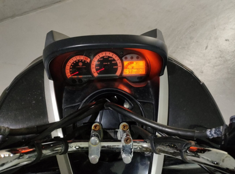 Мотоцикл Yamaha MAJESTY 250 с пробегом 20197 km