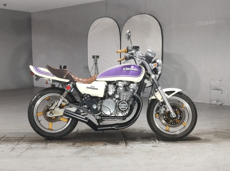 Мотоцикл Kawasaki ZEFAR 400 з пробігом 8586 km