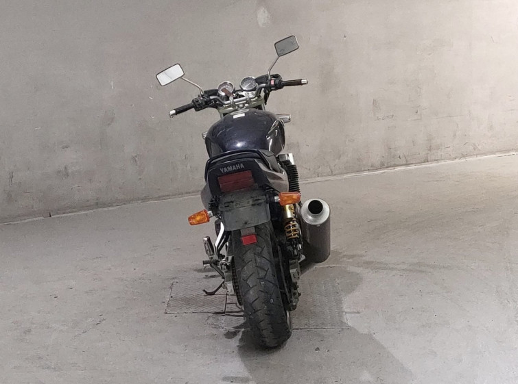 Мотоцикл Yamaha XJR1200 з пробігом 6125 km