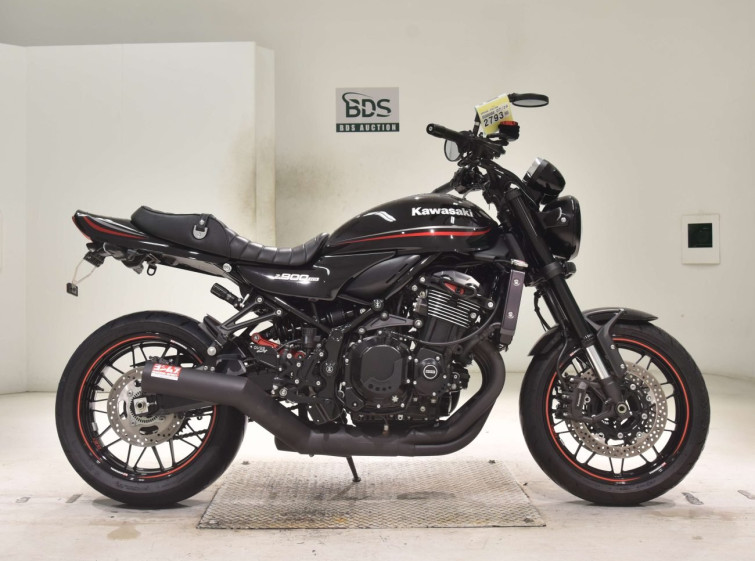 Мотоцикл Kawasaki Z900RS с пробегом 9165 km