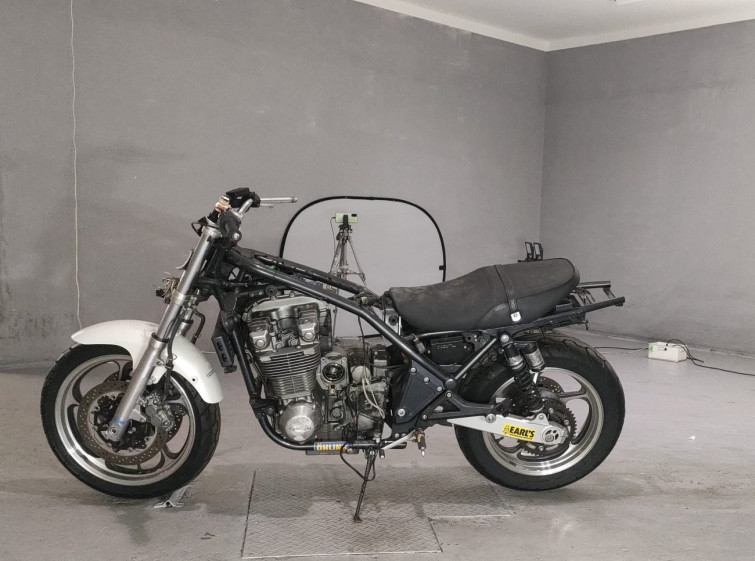 Мотоцикл Kawasaki ZEPHYR1100