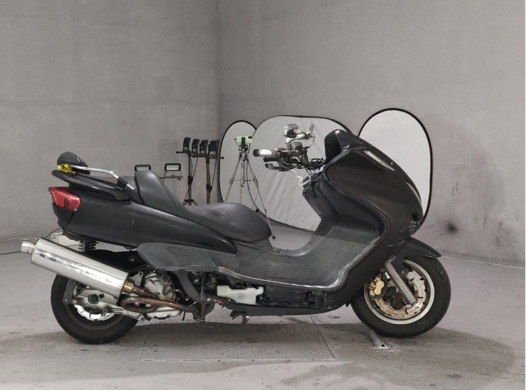 Мотоцикл Yamaha MAJESTY 250C з пробігом 61378 km