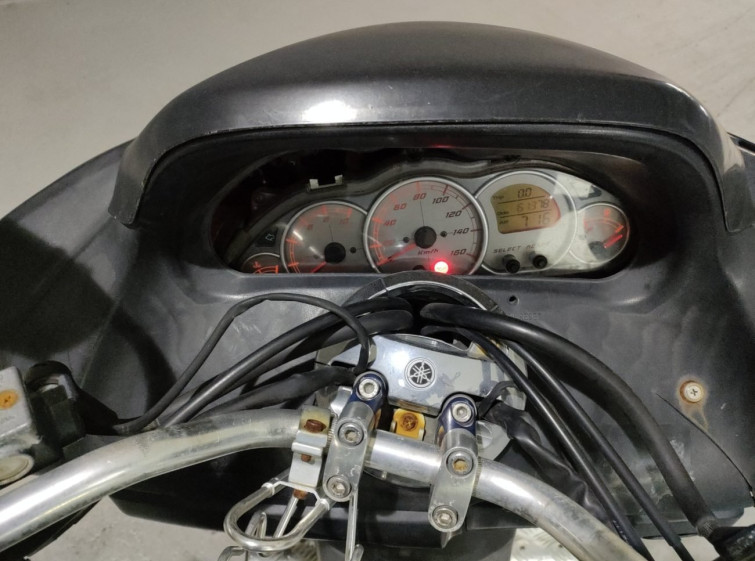 Мотоцикл Yamaha MAJESTY 250C з пробігом 61378 km