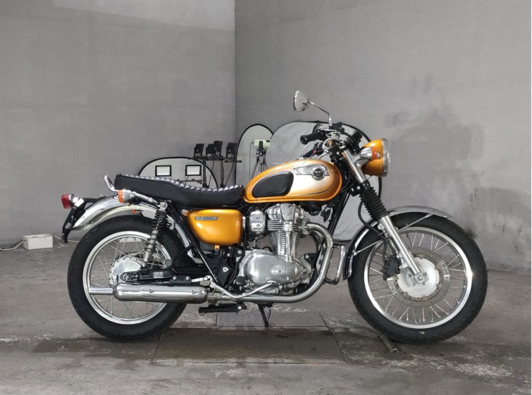 Мотоцикл Kawasaki W800 с пробегом 17941 km