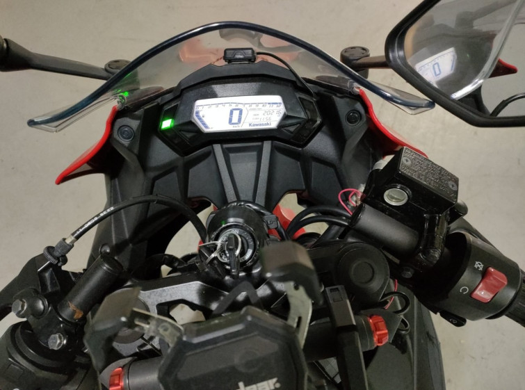 Мотоцикл Kawasaki NINJA250 с пробегом 20216 km