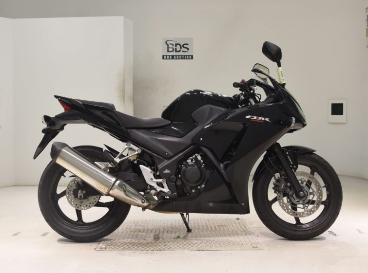 Мотоцикл Honda CBR250RA з пробігом 13048 km