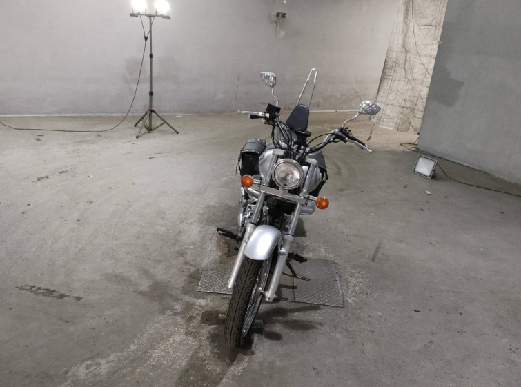 Мотоцикл Suzuki INTRUDER 250LC с пробегом 17340 km