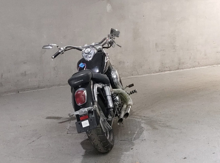 Мотоцикл Honda SHADOW400 з пробігом 5038 km