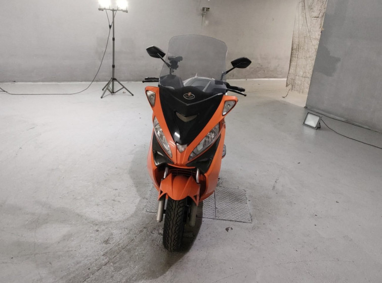 Мотоцикл Malaguti MADISON 3 250