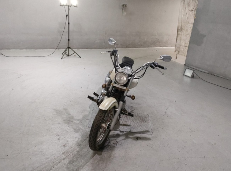 Мотоцикл Yamaha DRAGSTAR XVS250 з пробігом 80331 km