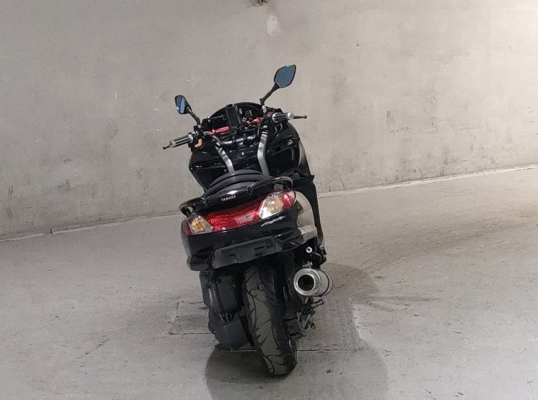 Мотоцикл Yamaha MAJESTY 250
