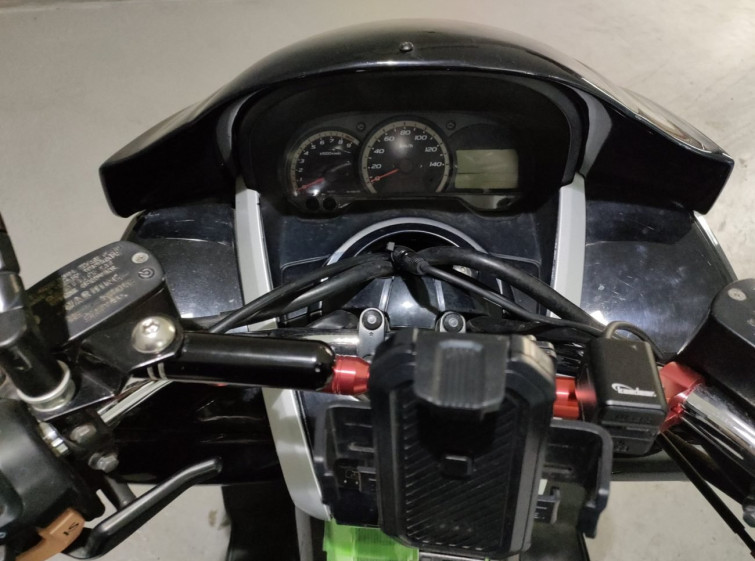 Мотоцикл Yamaha MAJESTY 250