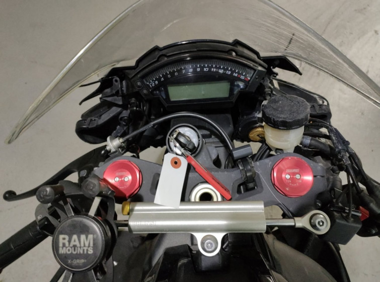 Мотоцикл Kawasaki NINJA ZX-10R з пробігом 16819 km