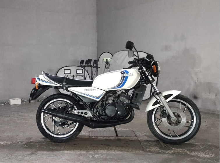 Мотоцикл Yamaha RZ250 з пробігом 26729 km