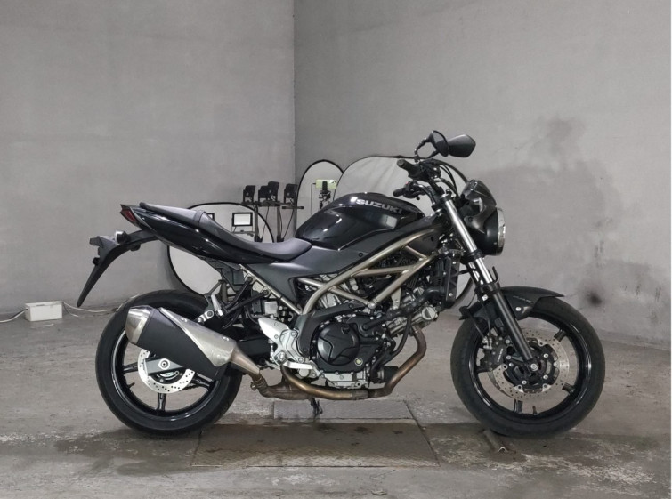 Мотоцикл Suzuki SV650 с пробегом 5758 km