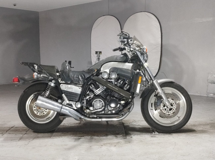 Мотоцикл Yamaha V-MAX1200 з пробігом 10479 m