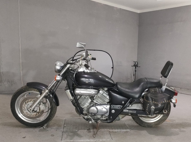 Мотоцикл Honda MAGNA250 с пробегом 12300 km