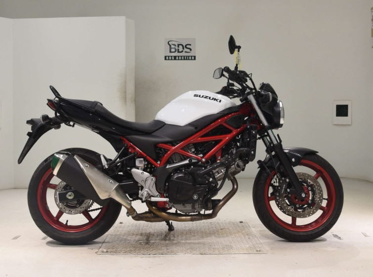 Мотоцикл Suzuki SV650 с пробегом 2638 km