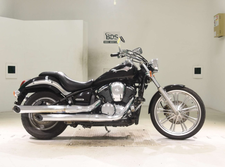 Мотоцикл Kawasaki VULCAN900 CLASSIC с пробегом 8646 km