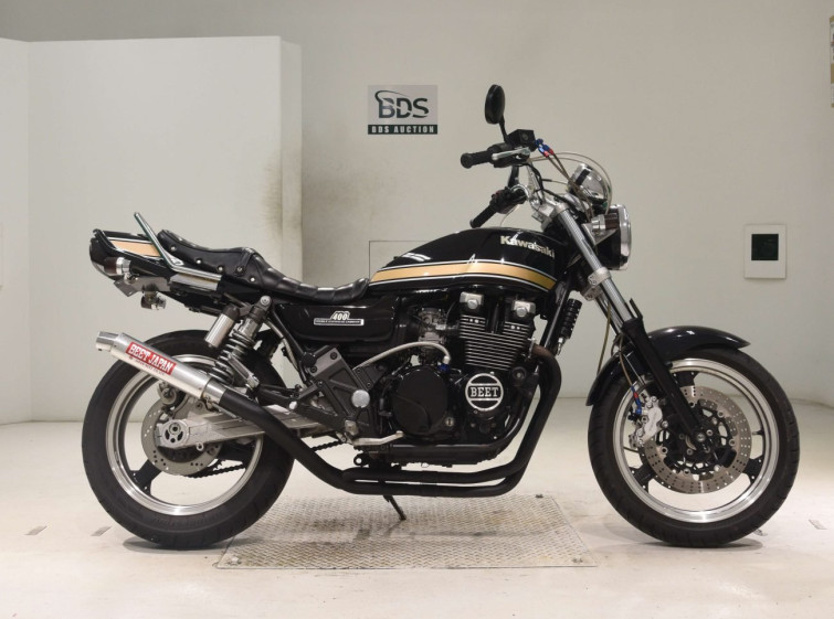 Мотоцикл Kawasaki ZEPHYR400 з пробігом 1403 km