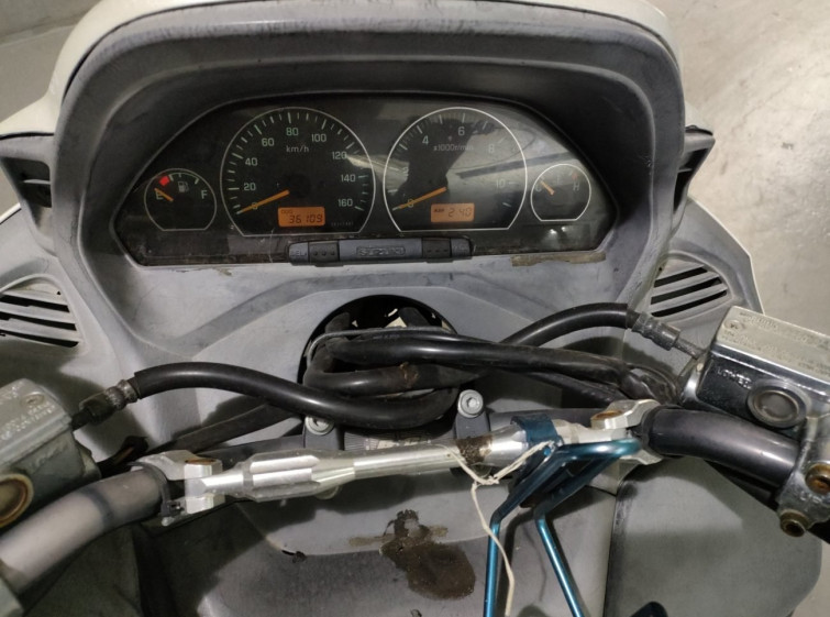 Мотоцикл Suzuki SKYWAVE 250 з пробігом 36110 km