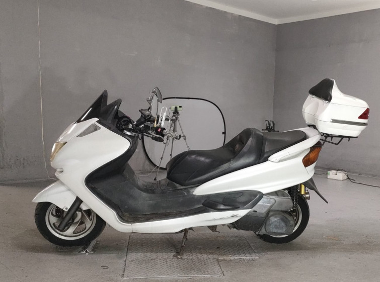 Мотоцикл Yamaha MAJESTY 250 з пробігом 13923 km