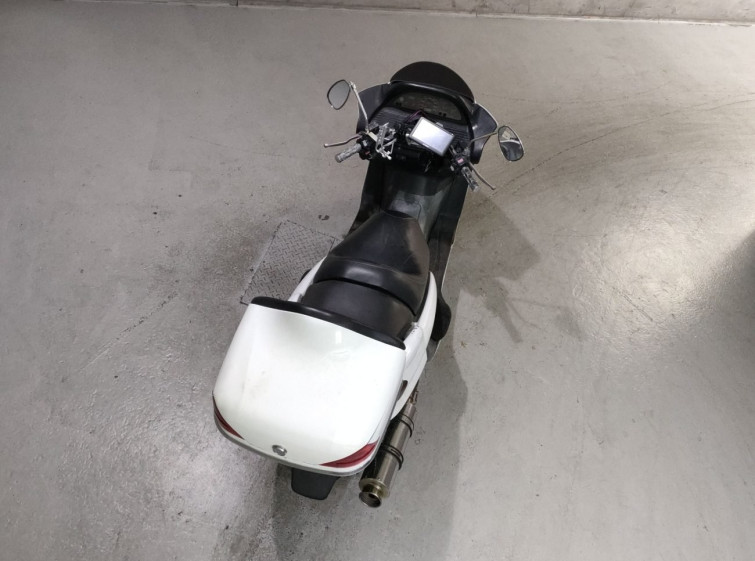 Мотоцикл Yamaha MAJESTY 250 з пробігом 13923 km