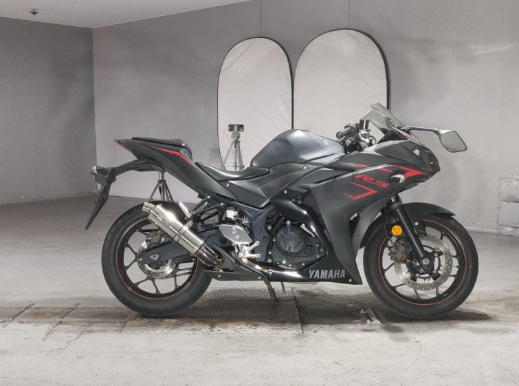 Мотоцикл Yamaha YZF-R3 з пробігом 25387 km