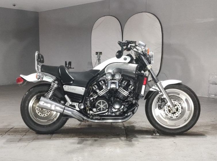Мотоцикл Yamaha V-MAX1200 з пробігом 36893 m