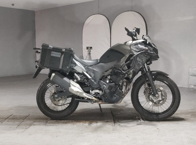 Мотоцикл Kawasaki VERSYS-X 250 с пробегом 24459 km