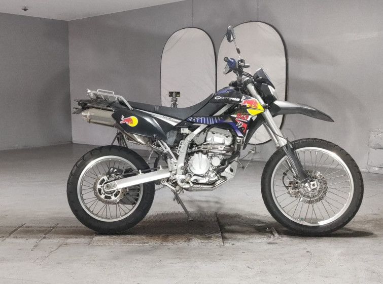 Мотоцикл Kawasaki KLX250 з пробігом 29216 km