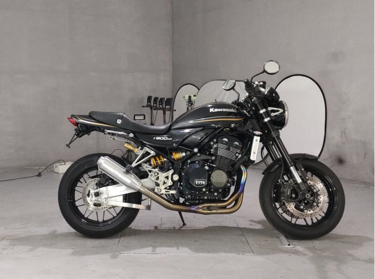 Мотоцикл Kawasaki Z900RS с пробегом 13808 km