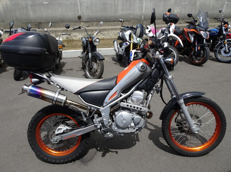 Мотоцикл Yamaha TRICKER з пробігом 7111 km