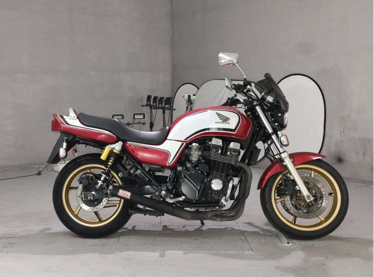 Мотоцикл Honda CB750 с пробегом 42077 km