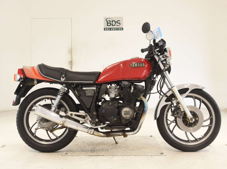 Мотоцикл Yamaha XJ550 с пробегом 79456 km