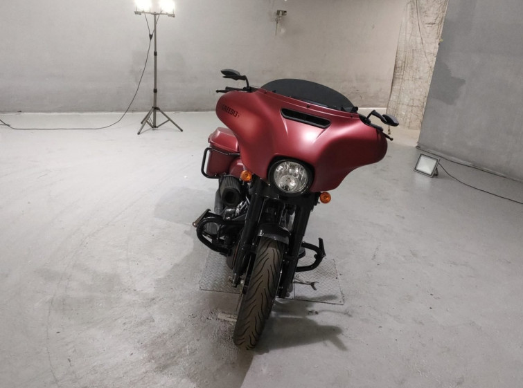 Мотоцикл HD STREET GLIDE FLHXS1870 з пробігом 24154 km