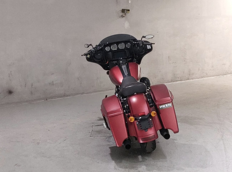 Мотоцикл HD STREET GLIDE FLHXS1870 з пробігом 24154 km