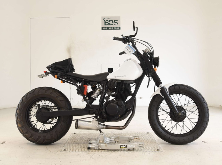 Мотоцикл Yamaha TW200 с пробегом 4128 km